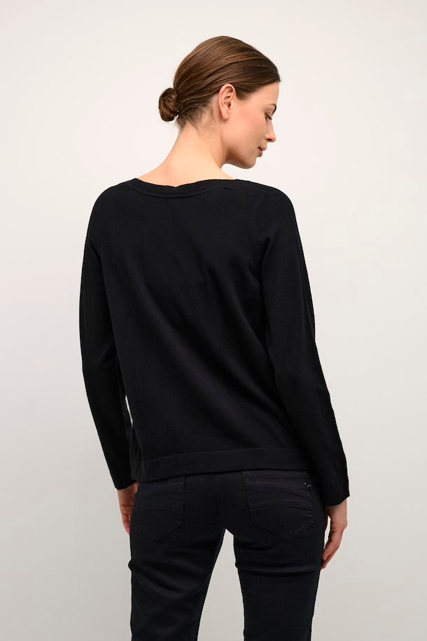 Cream- Dela knit pullover